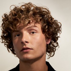 135889_JF_2026_New_Website_Updates_Model_ElevatedAfter_Desktop_960x968px_Will 4